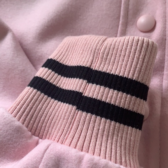 Forever 21 - Picture 6 of 13